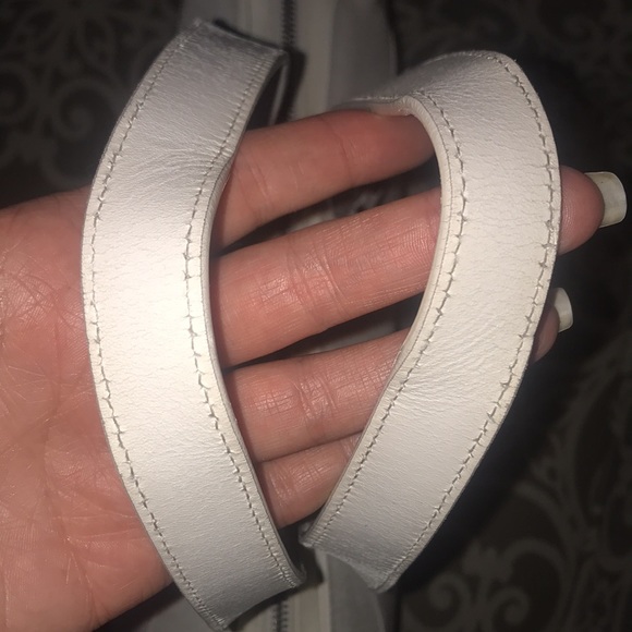 SOLD BVLGARI Bulgari Purse Shoulder Bag Tote Satchel 🤍 - Picture 15 of 16